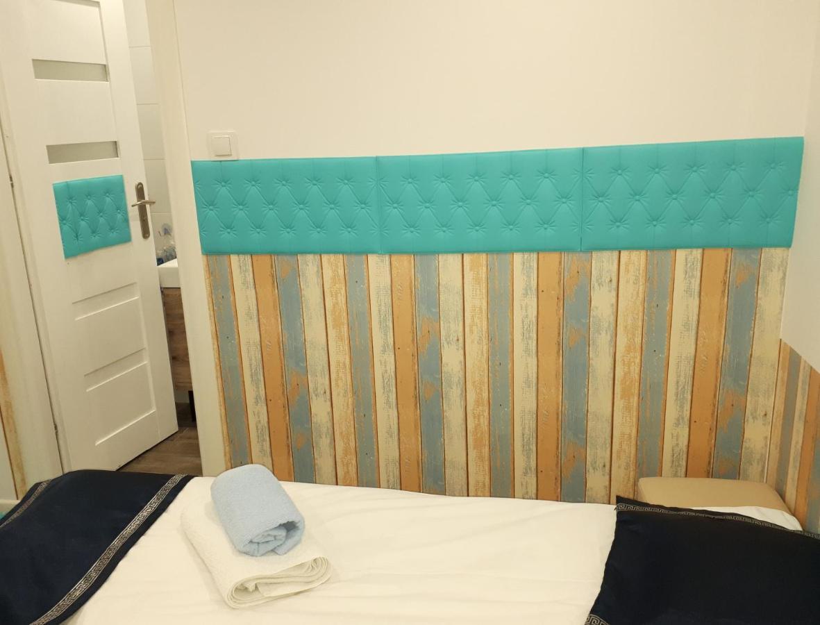 Apartamenty Centrum Mala Dwojeczka Blekitna Panoramiczna Balkonem Promenada Kielce Eksteriør billede
